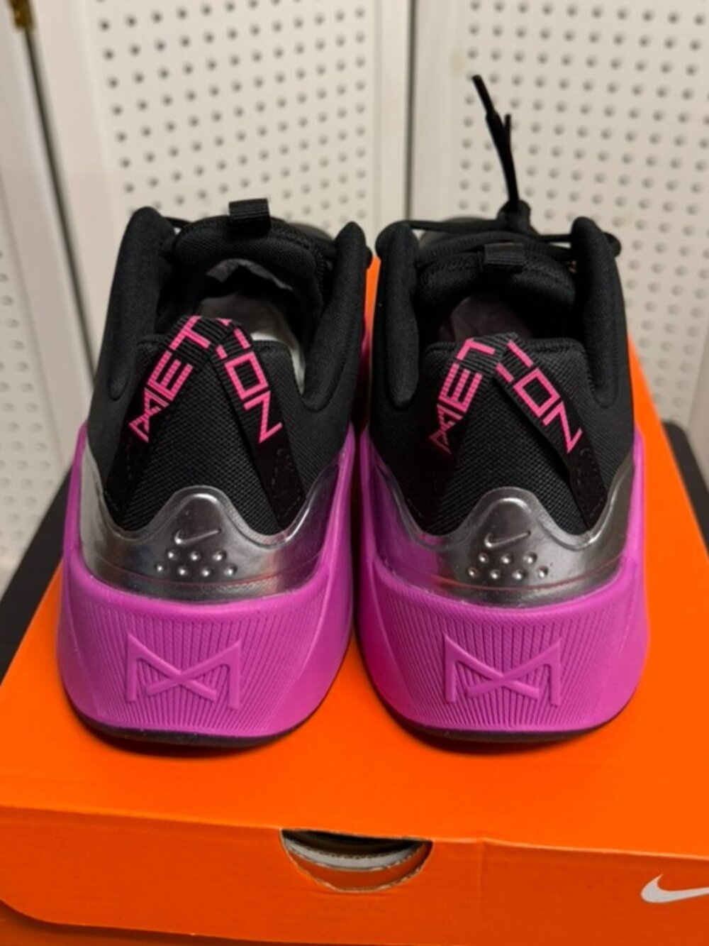Nike Free Metcon 7 Women's Size 11 Men's 9.5 Sneaker Shoe Black Hyper Pink NIB - Picture 7 of 15